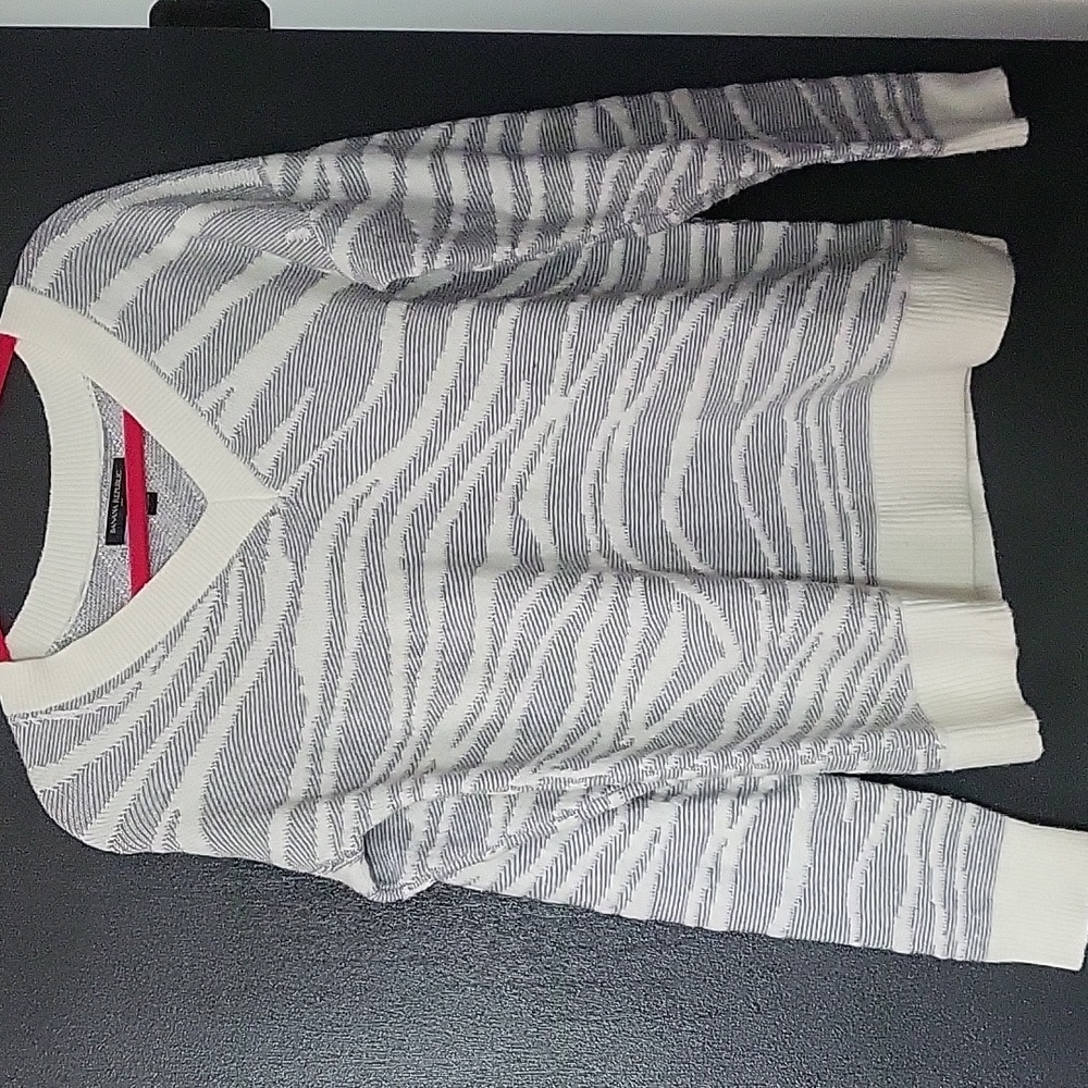Banana Republic sweater. Size small